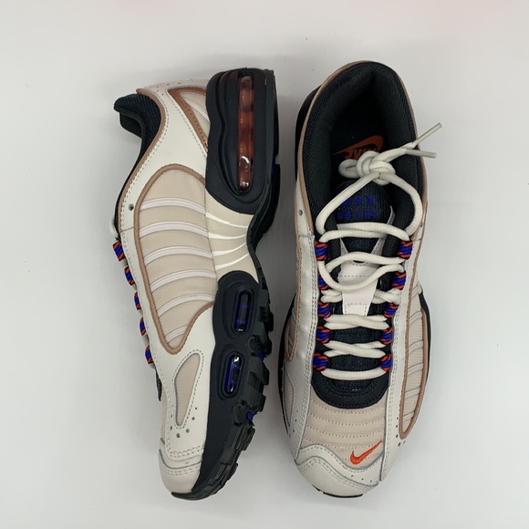 Air Max Tailwind IV SE - Picture 3 of 11